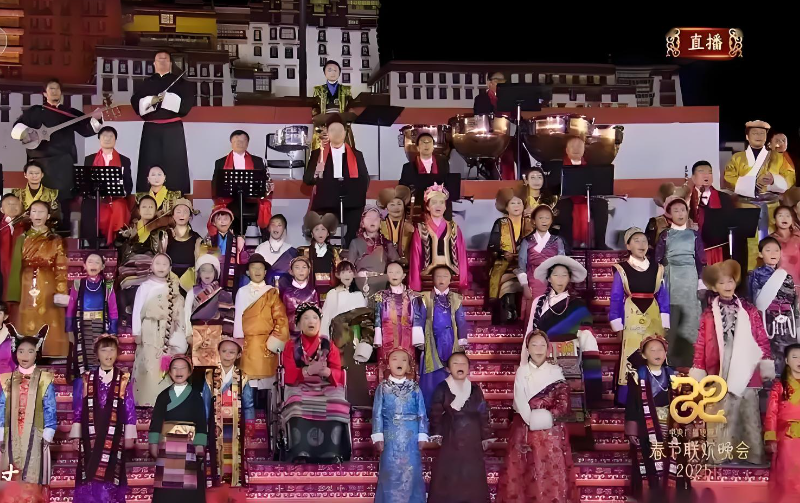 总台春晚喜庆开场，，，太阳集团tyc539长伴26载“屏”实力出圈