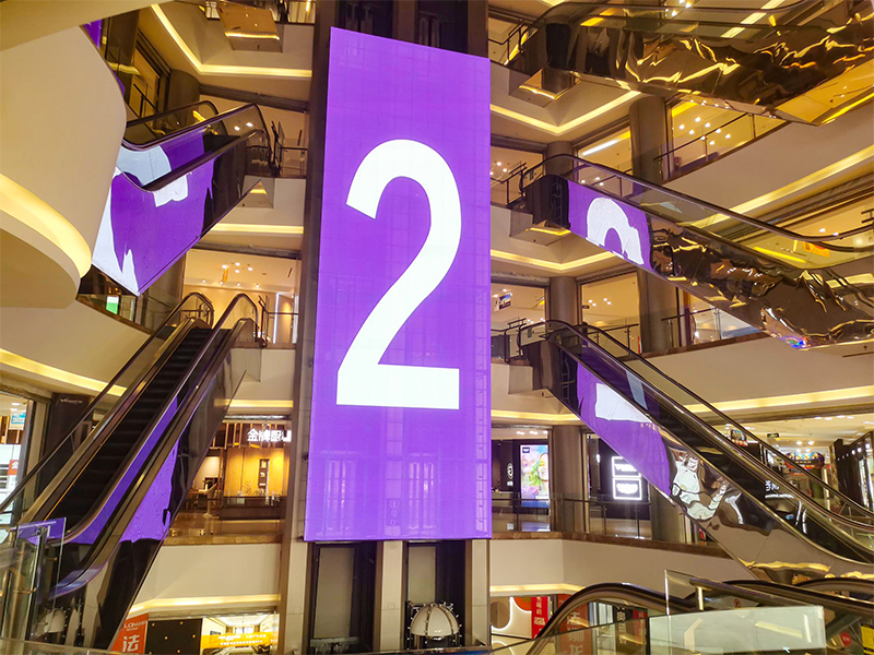 透显着示屏，，谁才是未来的王者呢！！